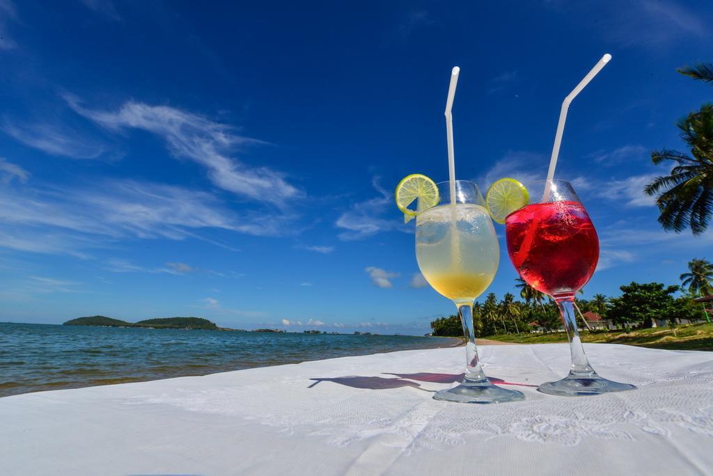 Star Light Beach Resort And Restaurant Chumphon Eksteriør billede